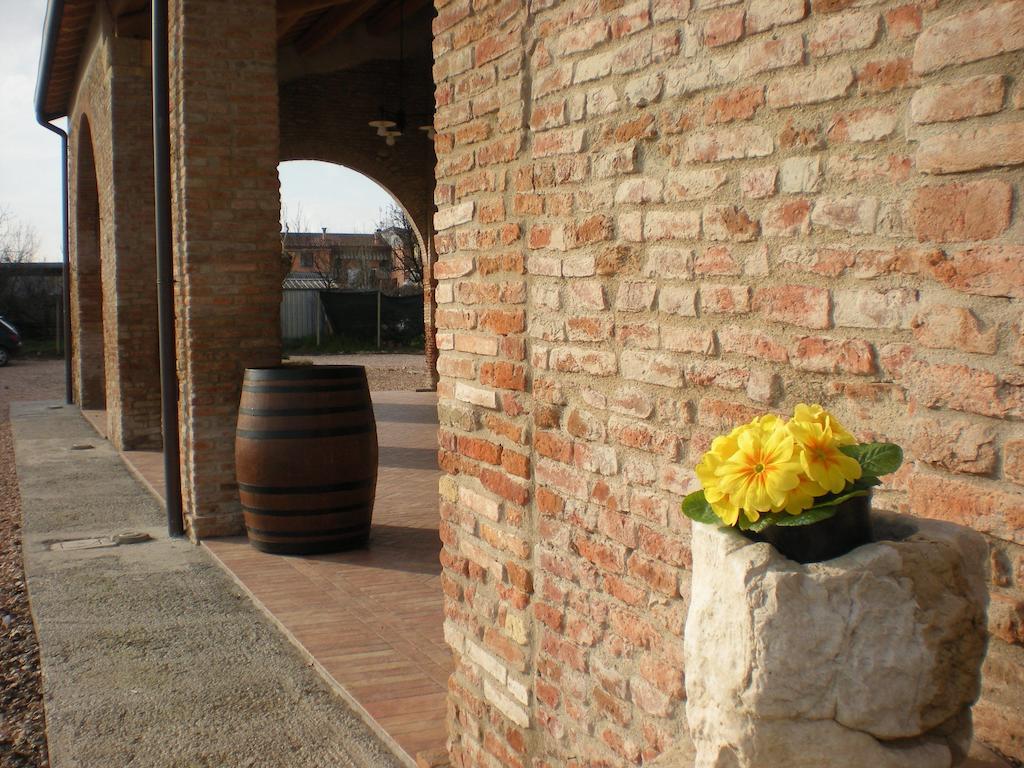 Agriturismo Al Casale ロニーゴ エクステリア 写真